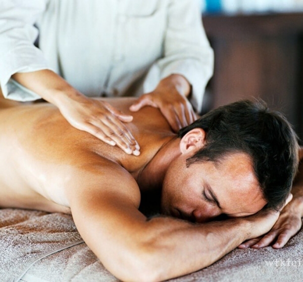 Swedish body massage - advantages and disadvantages